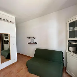 Apartment Le Domaine De La - De Dans Un Cadre Enchanteur, Hyeres