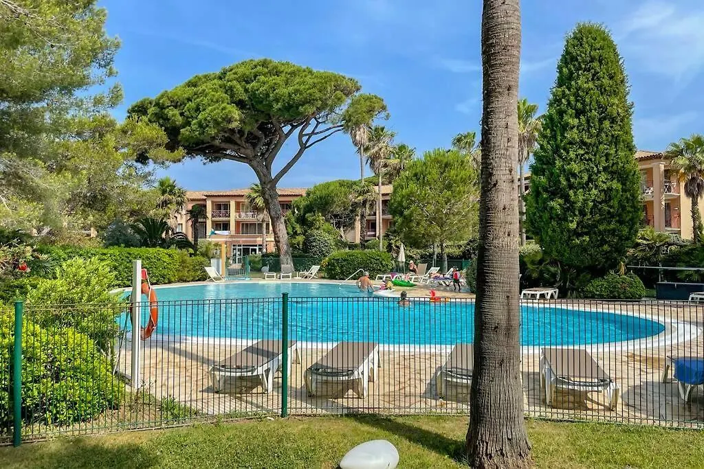 Appartement En Residence Privee, Face A La Mer Avec Acces Direct Plage Hyeres